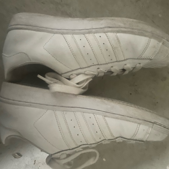 Adidas super Stars - Picture 4 of 6